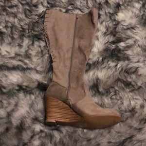 Torrid lace up boots 9W